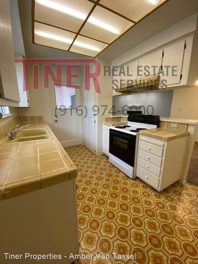 Building Photo - 2 br, 2 bath House - 6025 Rutland Drive
