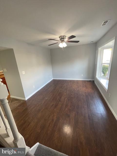 Building Photo - 403 Strathaven Ct