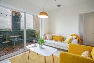 Building Photo - 3221 SW 23rd St