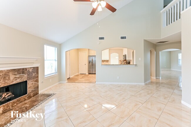 Foto del edificio - 7230 Wimberly Oaks Ln