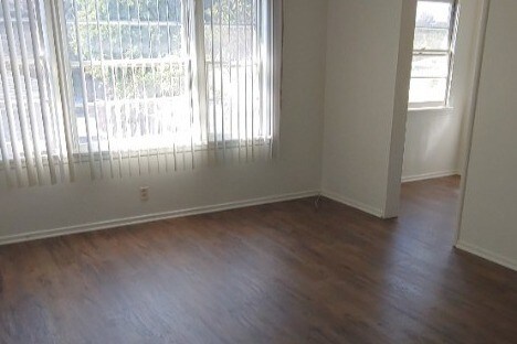 Foto del edificio - 330 N Kenwood St