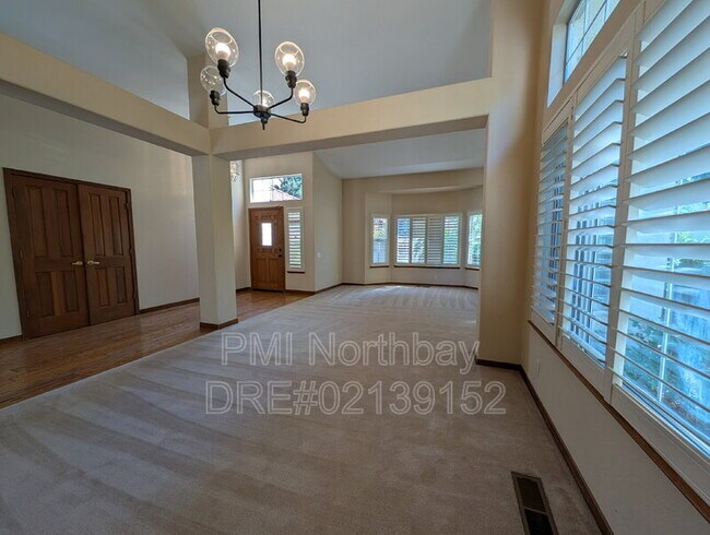 Foto del edificio - 3275 Formby Ln