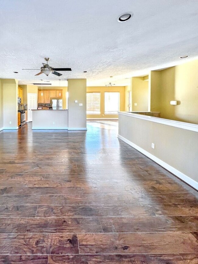 Building Photo - Welcome to your new house!