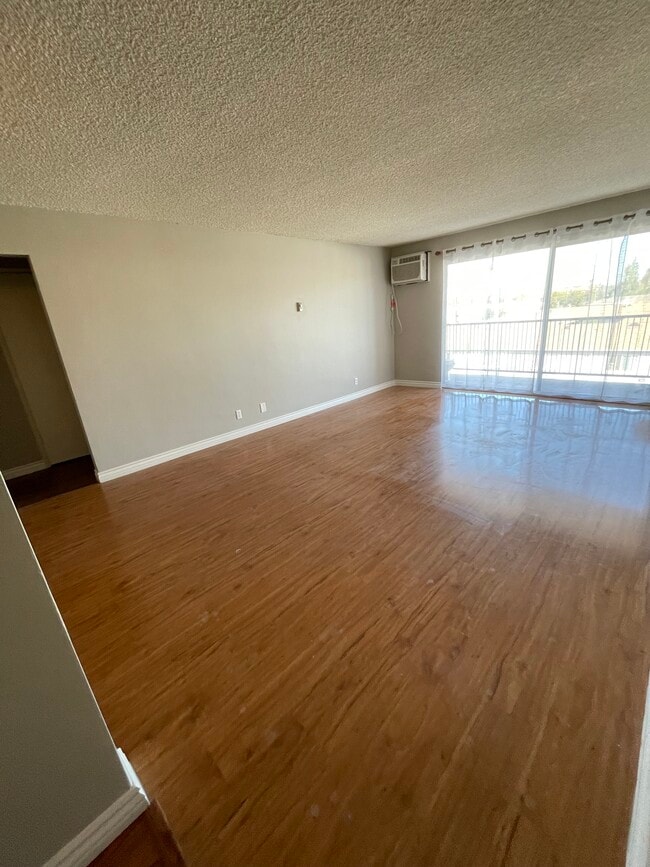 Building Photo - 1770 Ximeno Ave