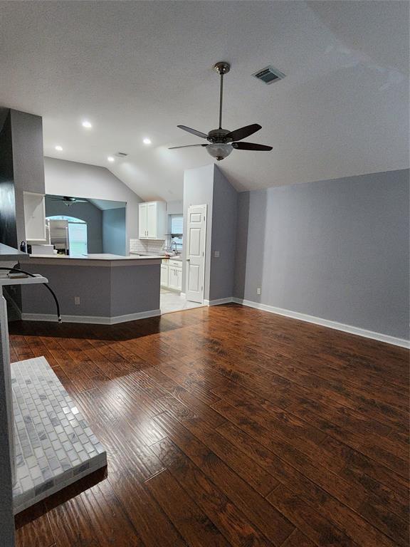 Foto del edificio - 12307 Elk Meadow Dr