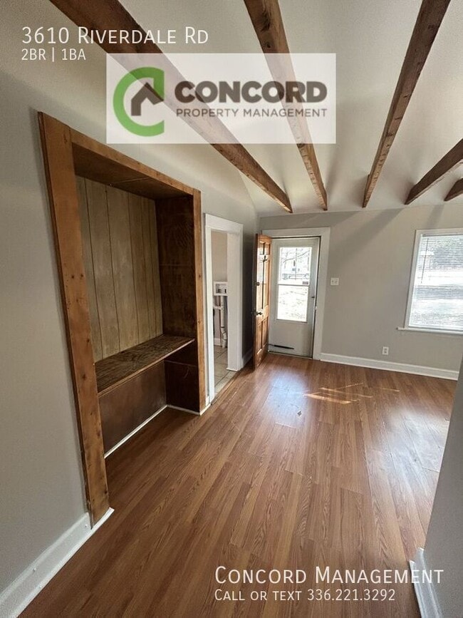 Foto del edificio - 3610 Riverdale Rd