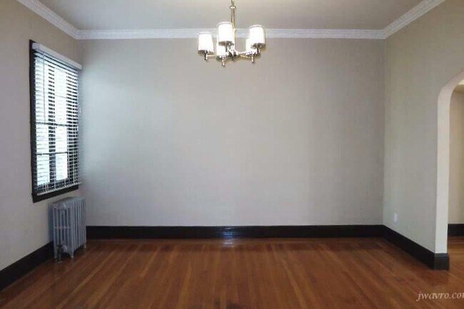Foto del edificio - 2926 Franklin St