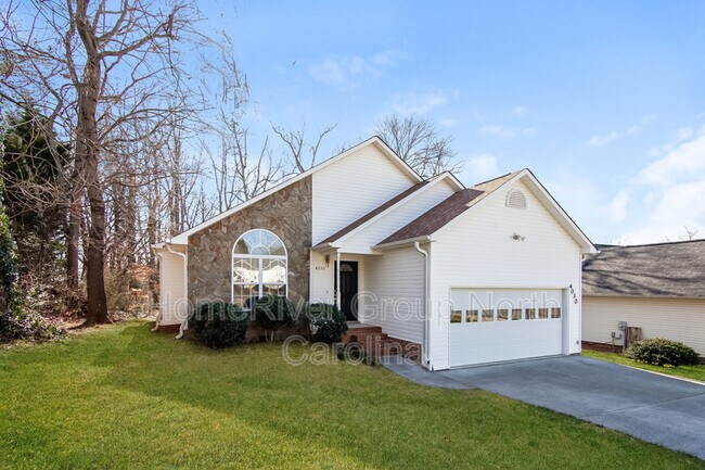 Building Photo - 4030 Millers Ridge Ln