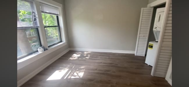 Building Photo - 6517 N Newgard Ave