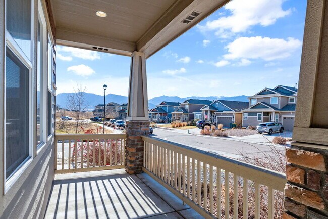 Foto del edificio - Pristine 4 Bedroom Home in Colorado Springs