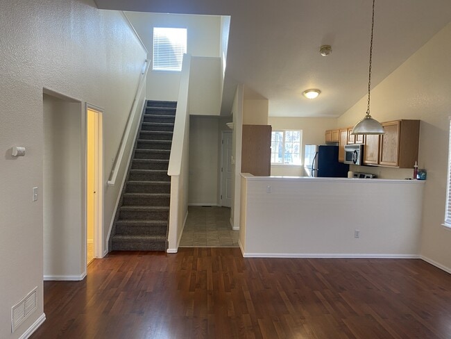 Foto del edificio - 4783 Cornish Ct
