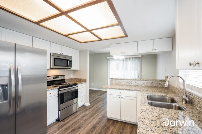 Building Photo - 4617 Cabbage Palm Dr