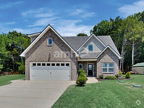 Building Photo - 300 Winding Branch Ct