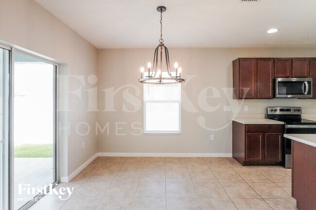 Foto del edificio - 822 Fillmore Ct