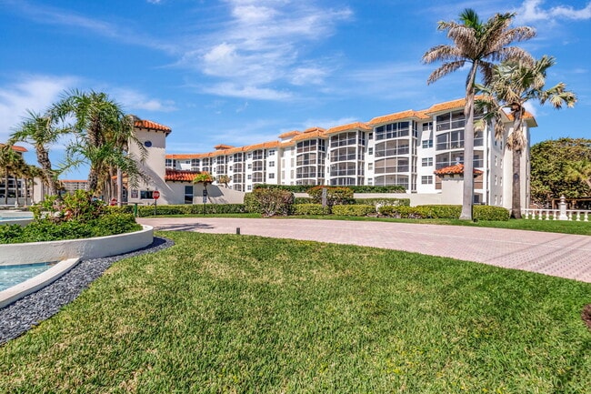 Foto del edificio - 2871 N Ocean Blvd