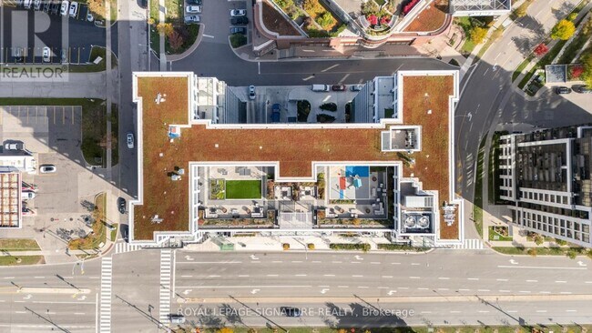 Photo du bâtiment - 1100 Sheppard Ave W