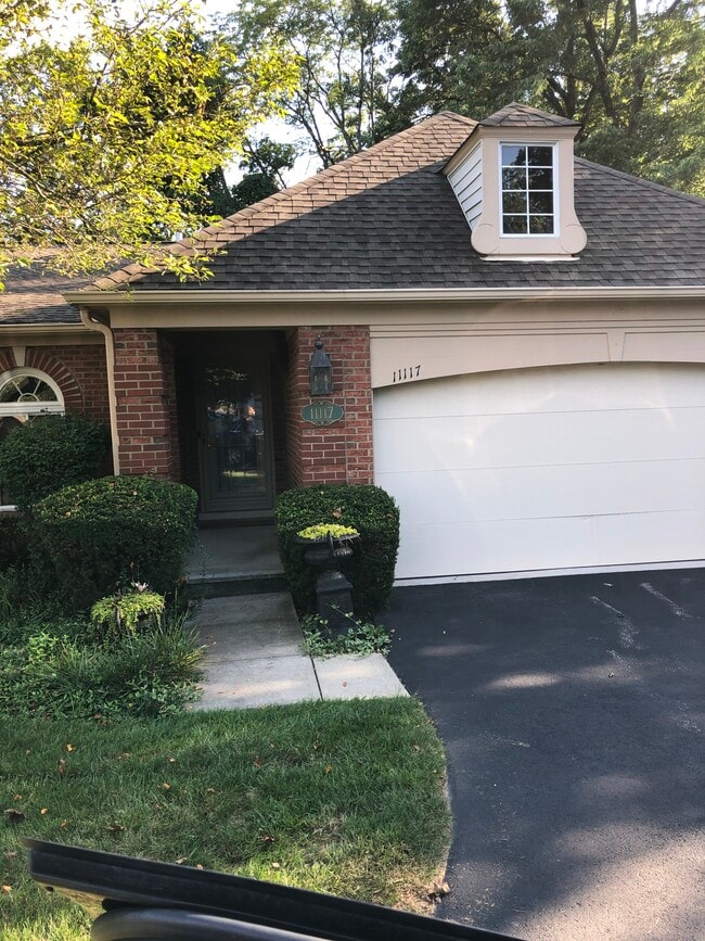 Building Photo - 11117 Jardin Pl