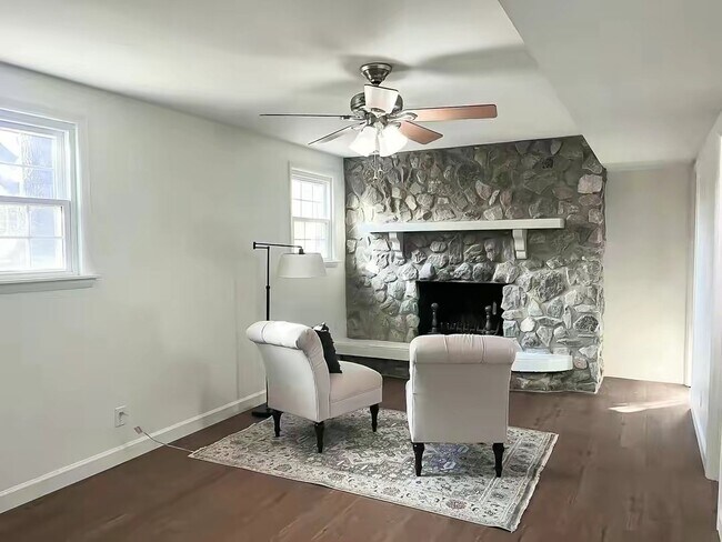 Foto del edificio - 1107 N Boeke Rd