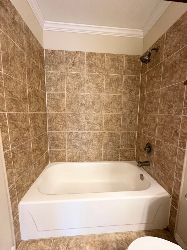 Building Photo - 701 S College Rd