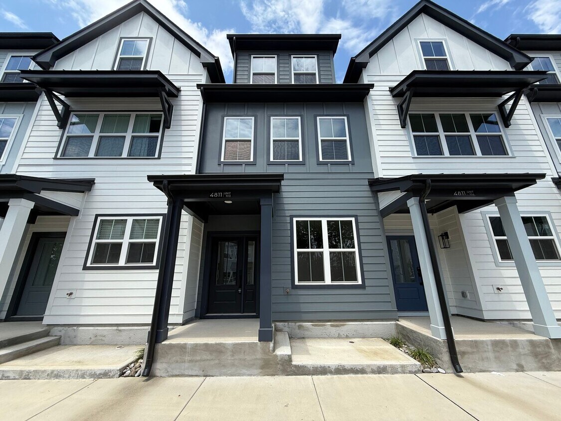 Foto principal - Newly Built 4BD, 3.5BA Northeast Raleigh T...