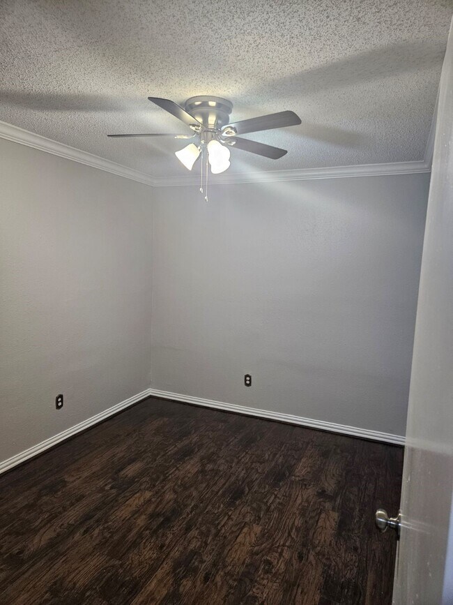 Foto del edificio - 1409 Wentworth St