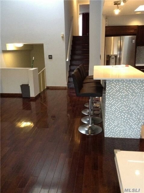 Foto del edificio - 120-28 Riviera Ct