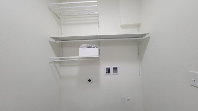Foto del edificio - 11228 S Edison Rd