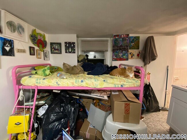 Building Photo - 28 S Huntington Ave