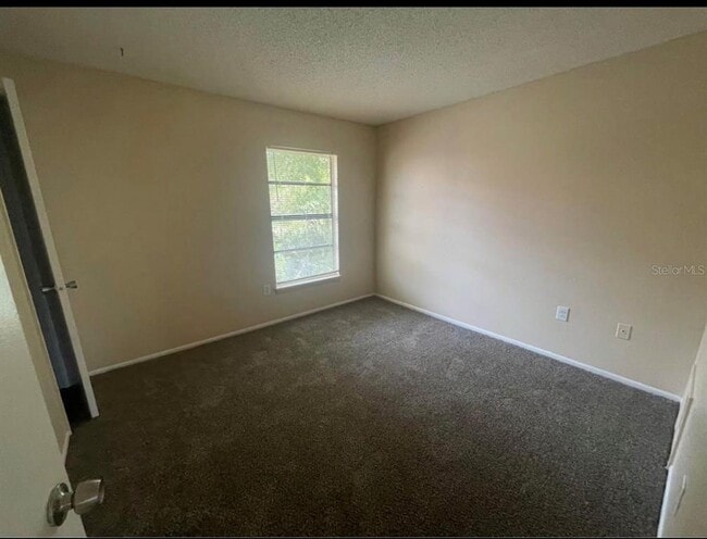 Building Photo - 890 Mecca Dr