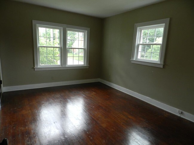 Living Room - 2201 Wrocklage Ave