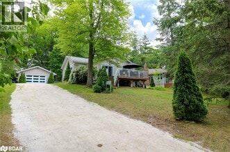Building Photo - 2229 Tiny Beaches Rd S