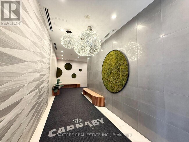 Photo du bâtiment - 20 Minowan Miikan Ln