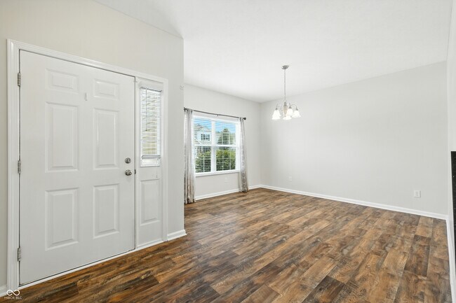 Foto del edificio - 18126 Pate Hollow Ct