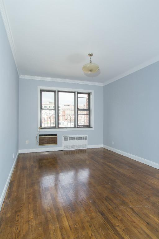 Building Photo - 290 W 12th St