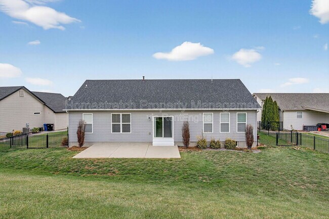 Foto del edificio - 738 Lost Canyon Blvd