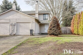 Building Photo - 618-620 SE 131st Ct