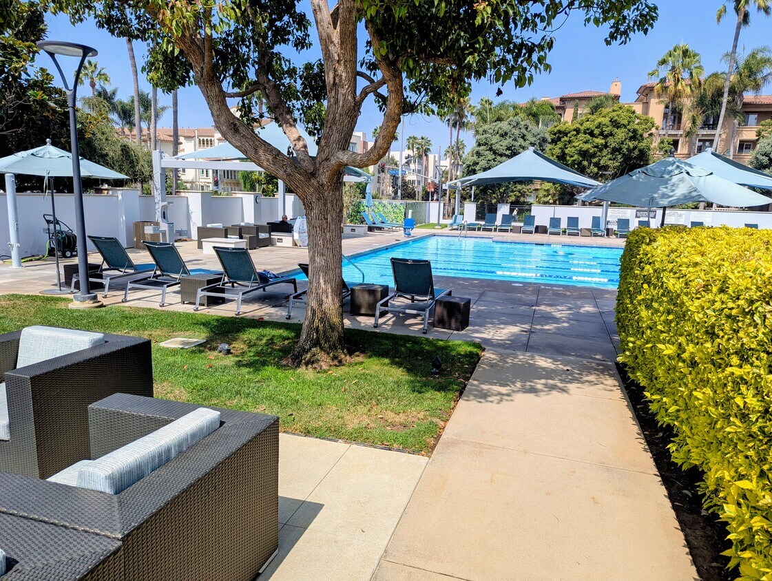 Primary Photo - 7100 Playa Vista Dr