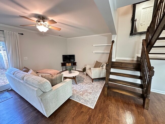 Building Photo - 1350 Maple Shade Lane