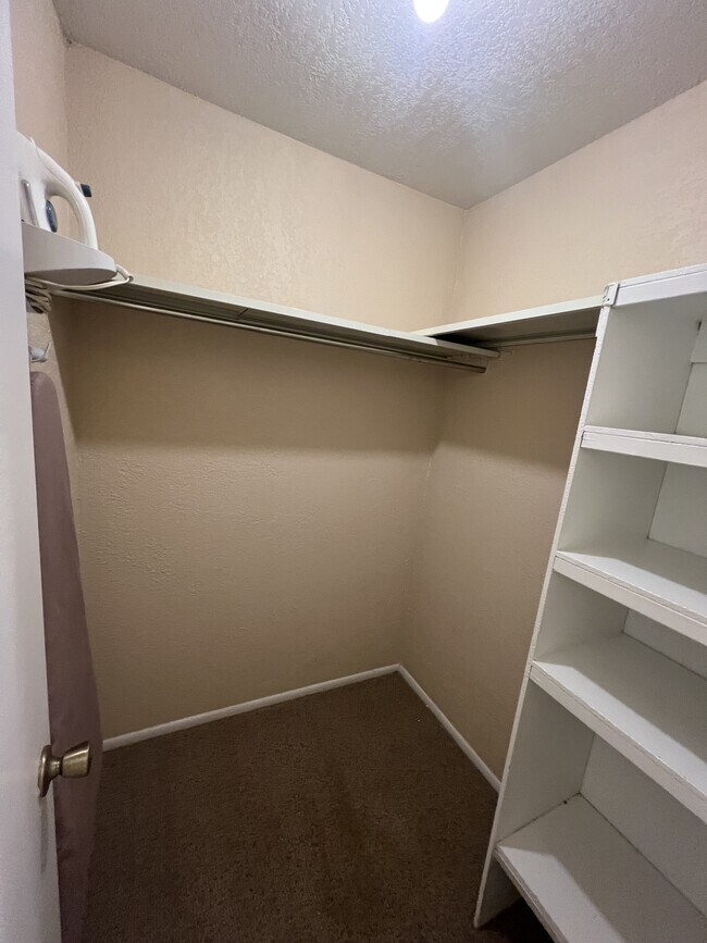 Foto del edificio - 25972 US-70