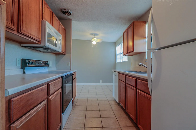 Foto del edificio - 3bed/1 bath property located in Central Lubbock - Available Now!