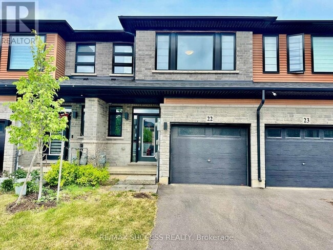 Building Photo - 461 Blackburn Dr