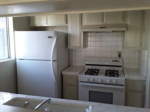 Primary Photo - 11179 Charnock Rd