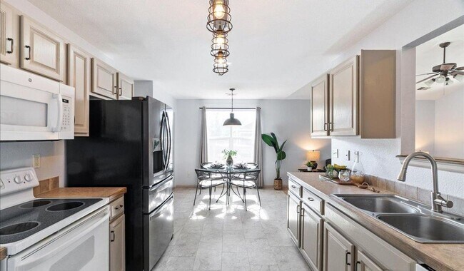 Building Photo - Beautiful 3 Bed/2 Bath Home in Fort Collins