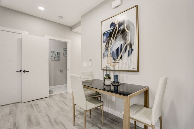 Building Photo - Gorgeous 2 Bed 2 Bath BRAND NEW CONSTRUCTI...