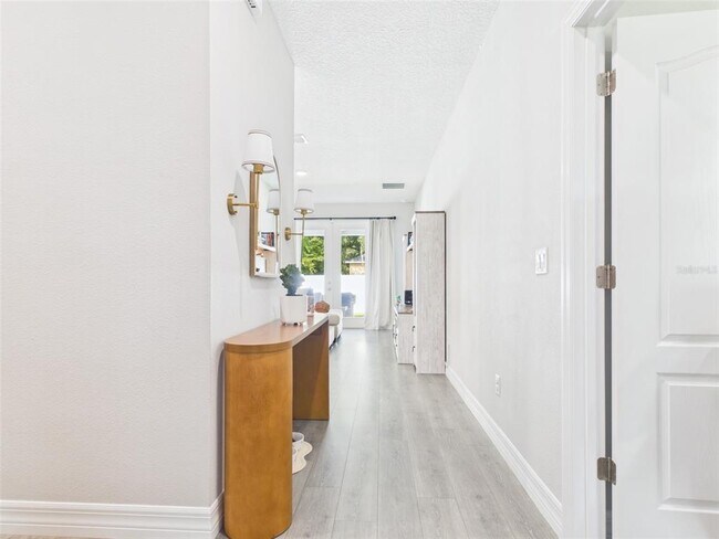 Foto del edificio - 15110 SW 43rd Avenue Rd