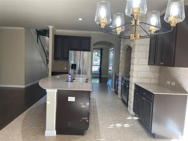Building Photo - 201 Arrowhead Trail