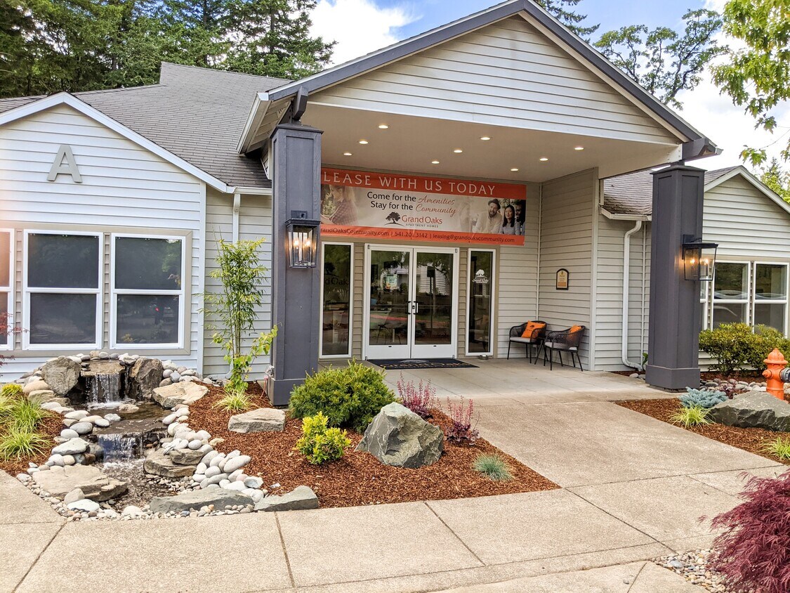 Grand Oaks Apartments 6300 SW Grand Oaks Dr Corvallis, OR