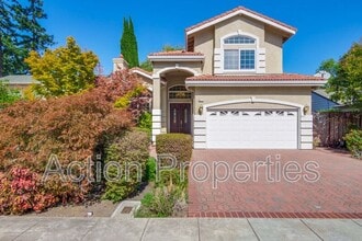 Building Photo - 871 Sycamore Dr