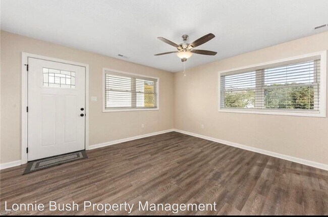 Foto del edificio - 9530 6th Bay St