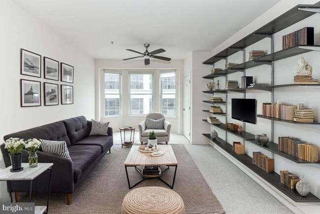 Foto del edificio - 2665 Prosperity Ave